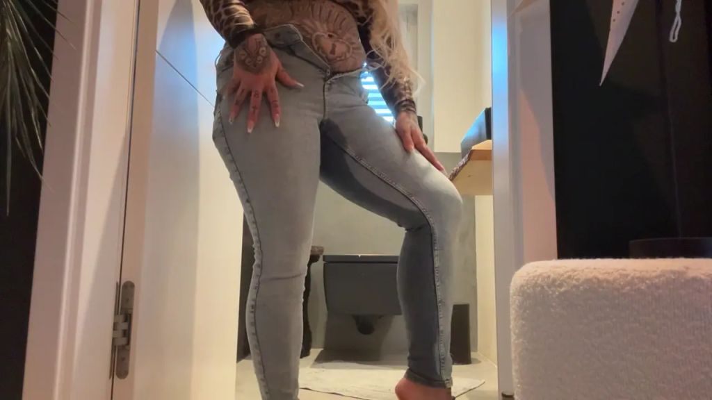 sexy foto nr. 7 von widerlich IN DIE JEANS GEPISST