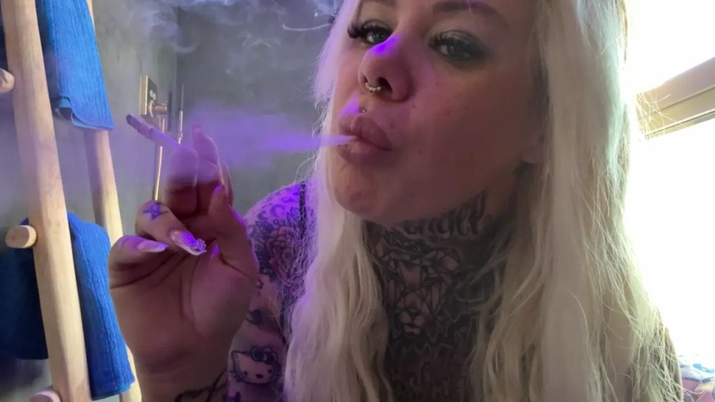 sexy foto nr. 4 von SMOKE STEFFI | komm wir smoken zusammen!