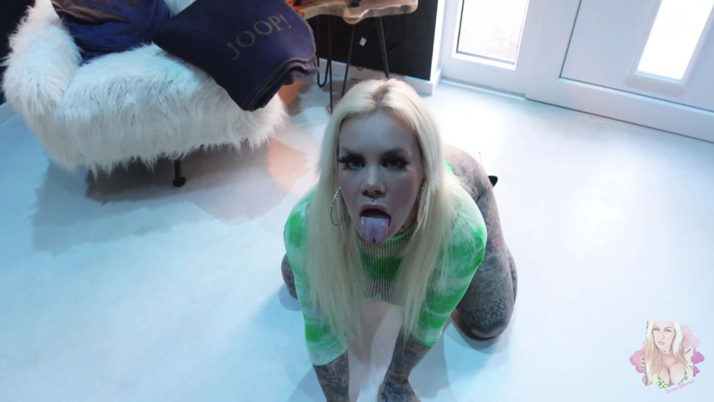 sexy foto nr. 2 von PISSE SCHLUCK MONSTER !! Rand voll bis ich fast KxTZE!