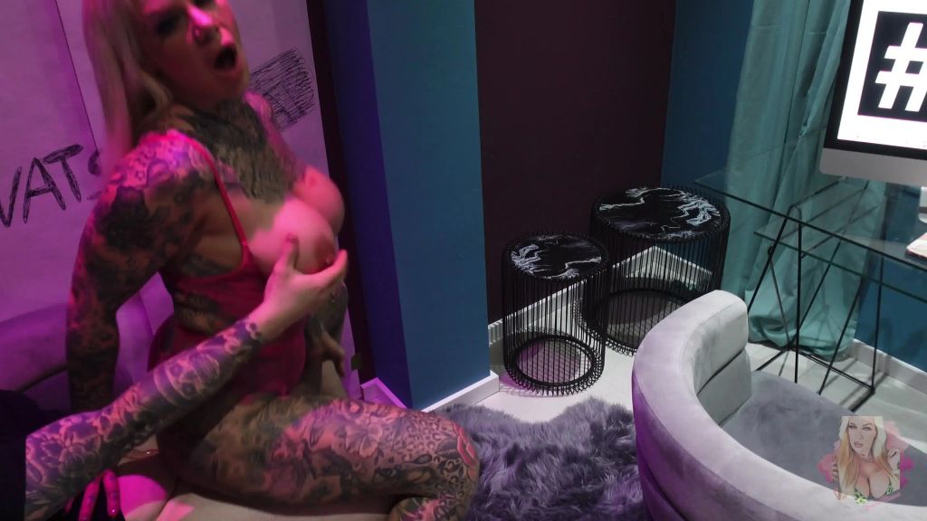 sexy foto nr. 7 von MEIN CHEF im FOTZENPARADIES I eine FETTE FOTZE fickst du BES
