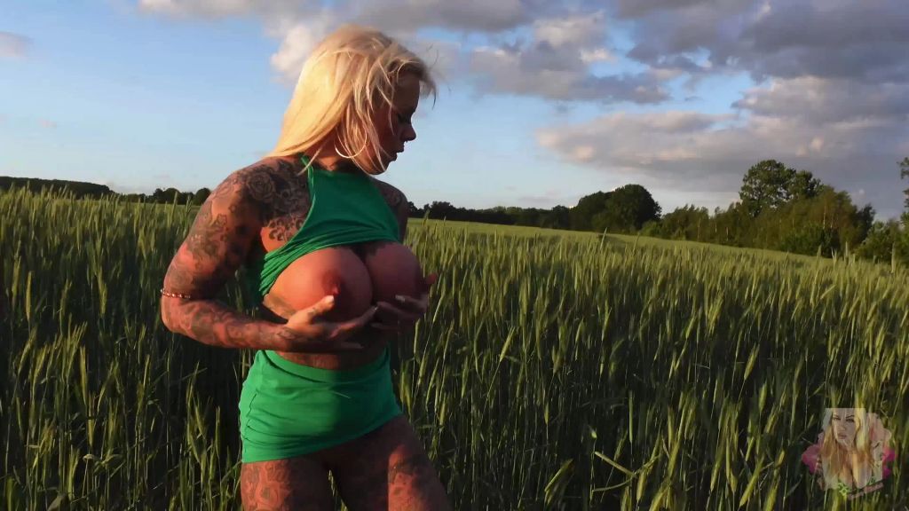 sexy foto nr. 5 von I like green & yellow | abgepisst in meinen neuen BUFFS