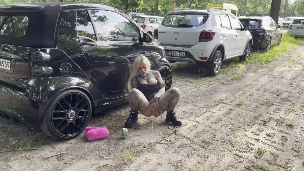sexy foto nr. 7 von LIVE abgepisst beim RAMMSTEIN KONZERT | TILL i love u
