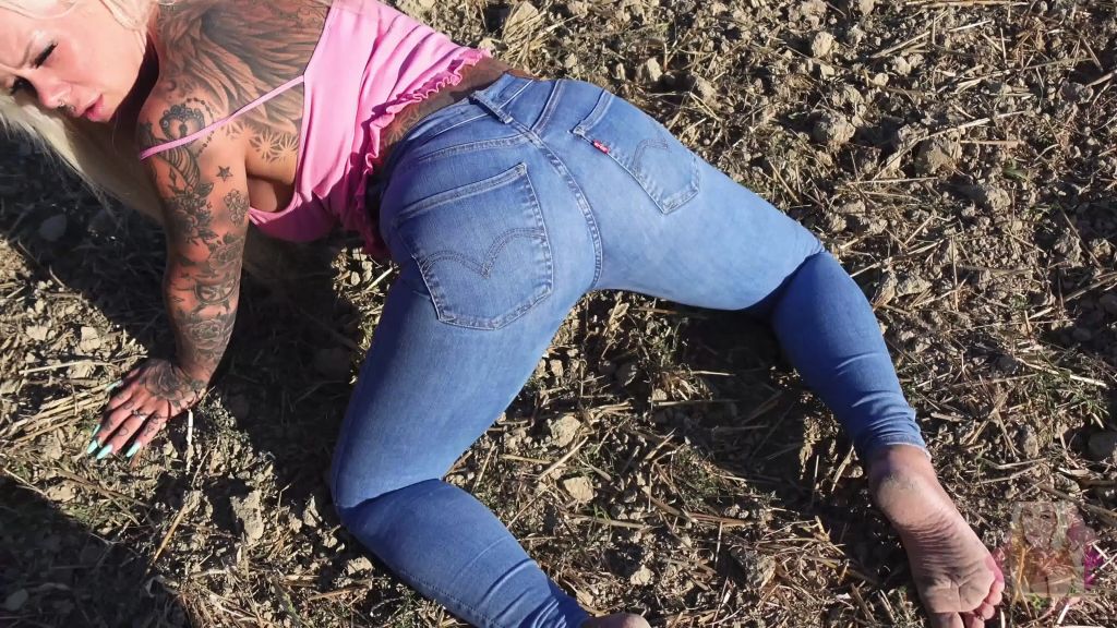 sexy foto nr. 9 von I'm a cowgirl I come on & piss I yeehaw!