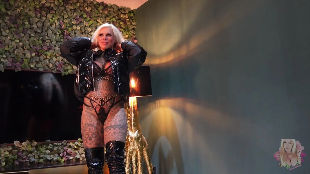 sexy foto nr. 2 von DAUNENJACKEN WIXXER I Wixxe & Ns für die Wixxjacke!