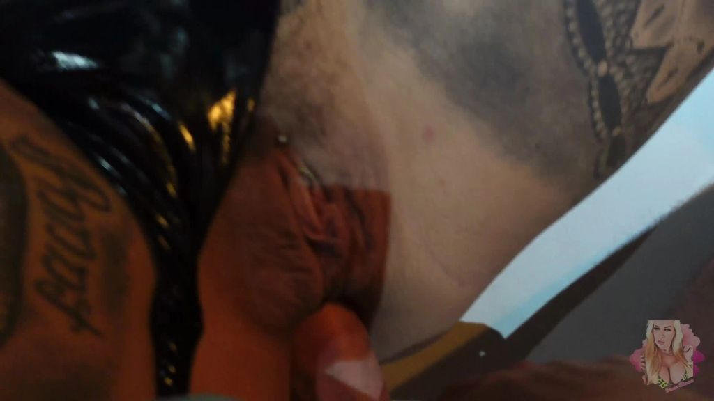 sexy foto nr. 10 von Hart! Warum bin ich gegenüber MÄNNER so UNTERWÜRFIG?