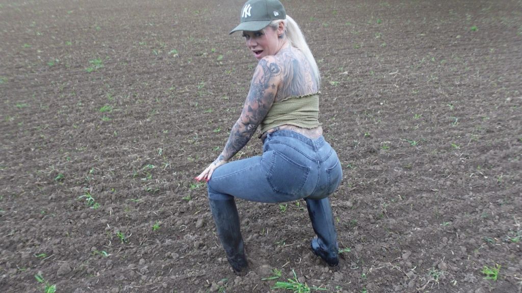 katastrophe im dorf | JEANSPISS im TREKKERPARADISE | muuuh