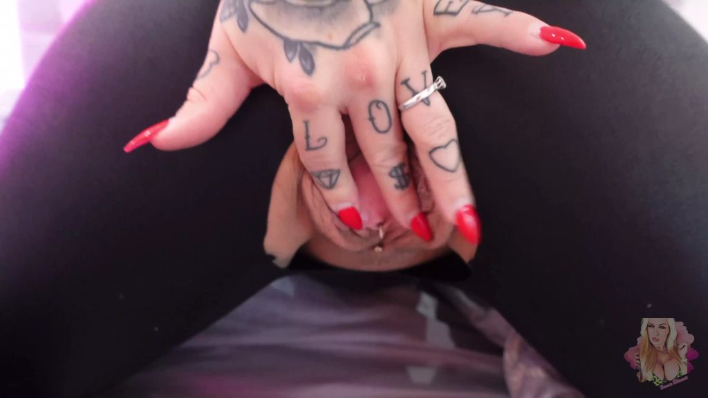 sexy foto nr. 4 von er bohrt tief in meine ARSCHFOTZE I SCHLAGBOHRERFUNKTION