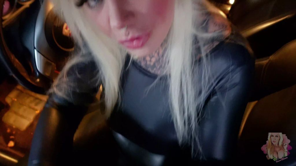 sexy foto nr. 3 von PORNO Schlitten zu verkaufen | GIB CASH & BUMS MICH GRATIS
