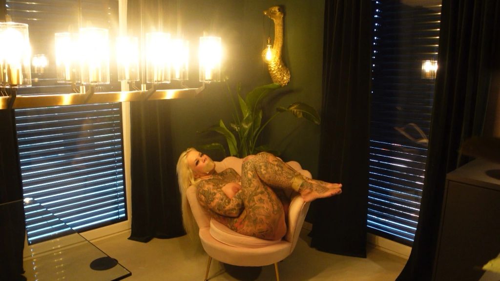 sexy foto nr. 10 von das dorf redet über MICH  I ICH LASS MICH ZU DRECKIG FICKEN