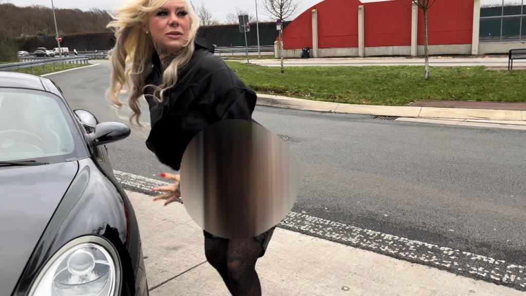 sexy foto nr. 10 von DIRTY Rastplatz Piss l leck mein nasses Fötzchen