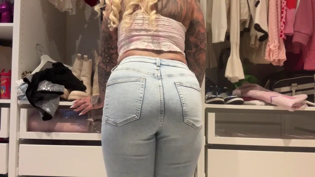 sexy foto nr. 6 von GEILSTER JEANS ARSCH IM NETZ | versauter Dirty Talk lässt di
