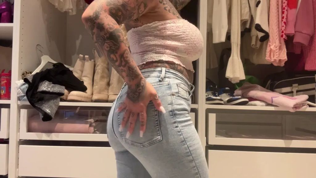 sexy foto nr. 7 von GEILSTER JEANS ARSCH IM NETZ | versauter Dirty Talk lässt di