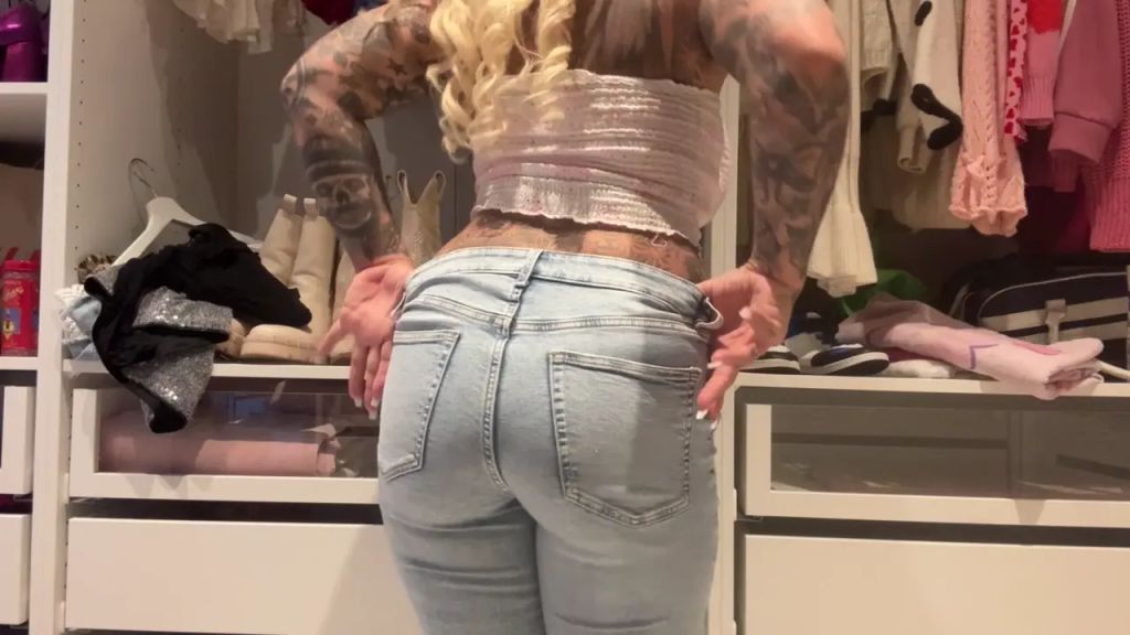 sexy foto nr. 8 von GEILSTER JEANS ARSCH IM NETZ | versauter Dirty Talk lässt di