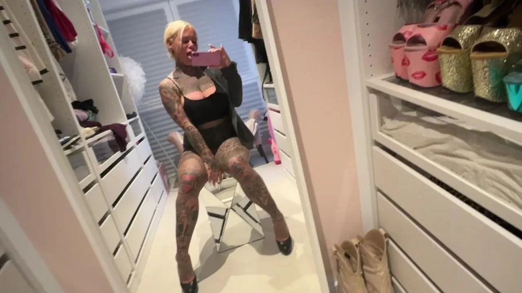 sexy foto nr. 10 von BÜRO MAUS FICK | Arbeitslose zum Einstellungsfick!