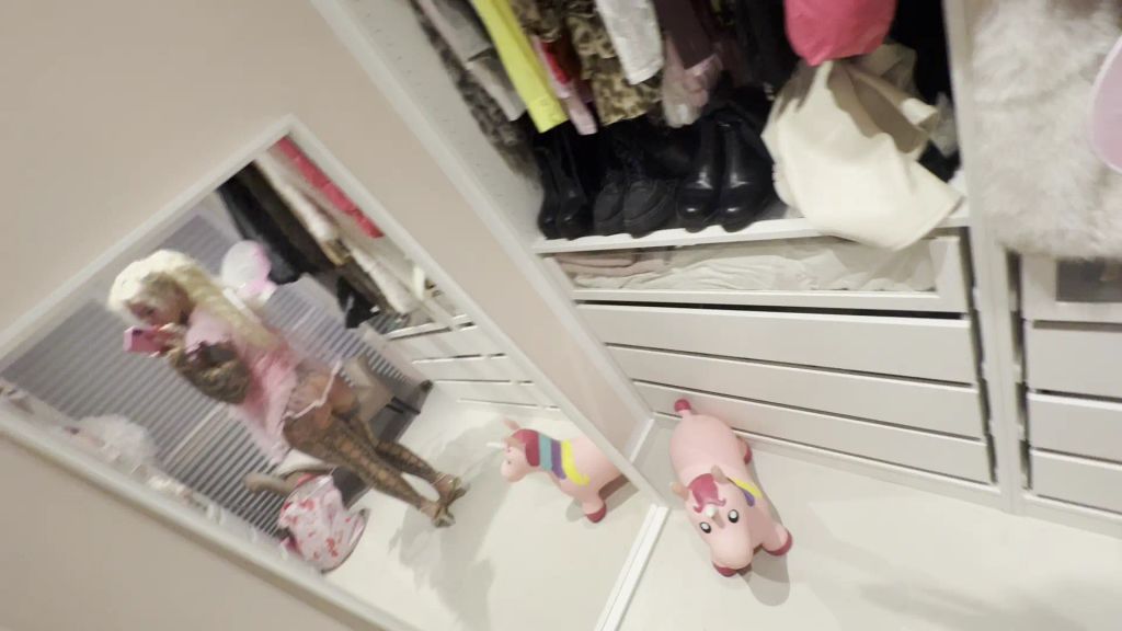 sexy foto nr. 3 von Alaaf die nasse Fee will gefickt werden!