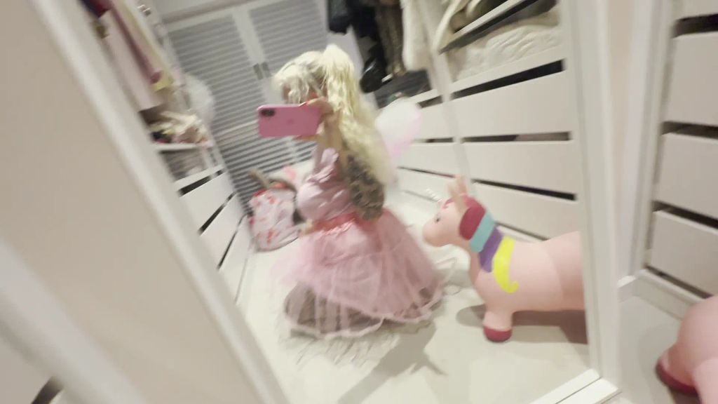 sexy foto nr. 8 von Alaaf die nasse Fee will gefickt werden!