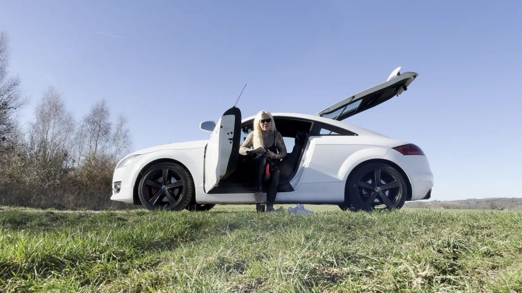 sexy foto nr. 1 von LATEX DIVA Spritz & fickgeil!!!