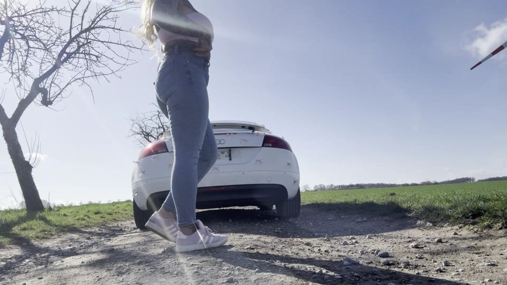 sexy foto nr. 6 von PARKPLATZ JEANS ARSCH - bist du breit?