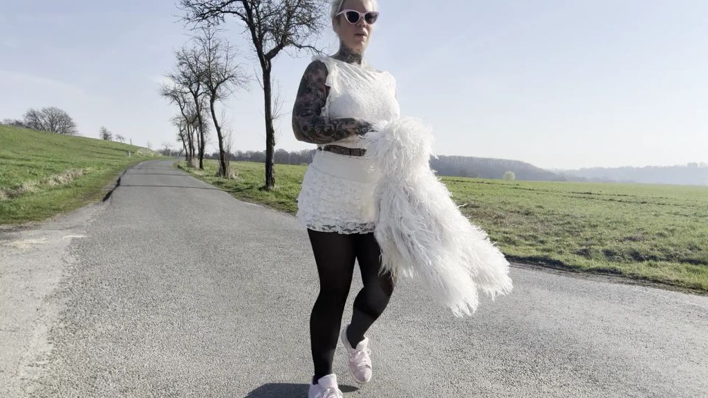 sexy foto nr. 4 von Jogging Maus! schwitz und bumsbar!