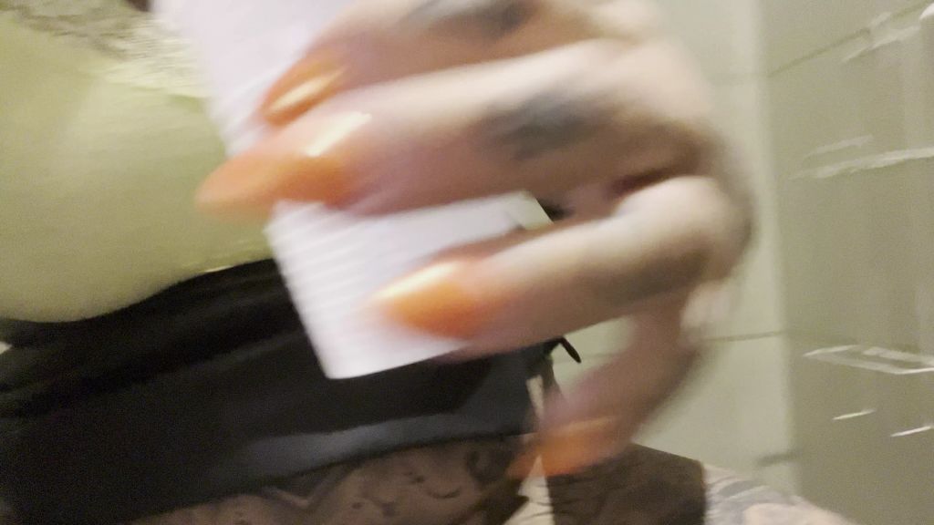 sexy foto nr. 1 von LIVE BEIM FRAUENARZT SCHWANGERSCHAFTSTEST