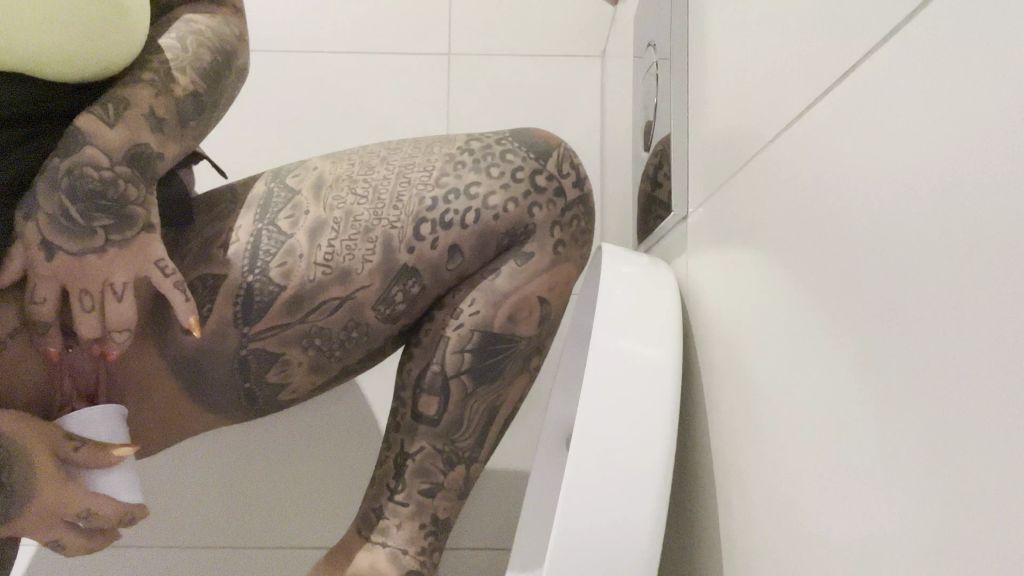 sexy foto nr. 5 von LIVE BEIM FRAUENARZT SCHWANGERSCHAFTSTEST