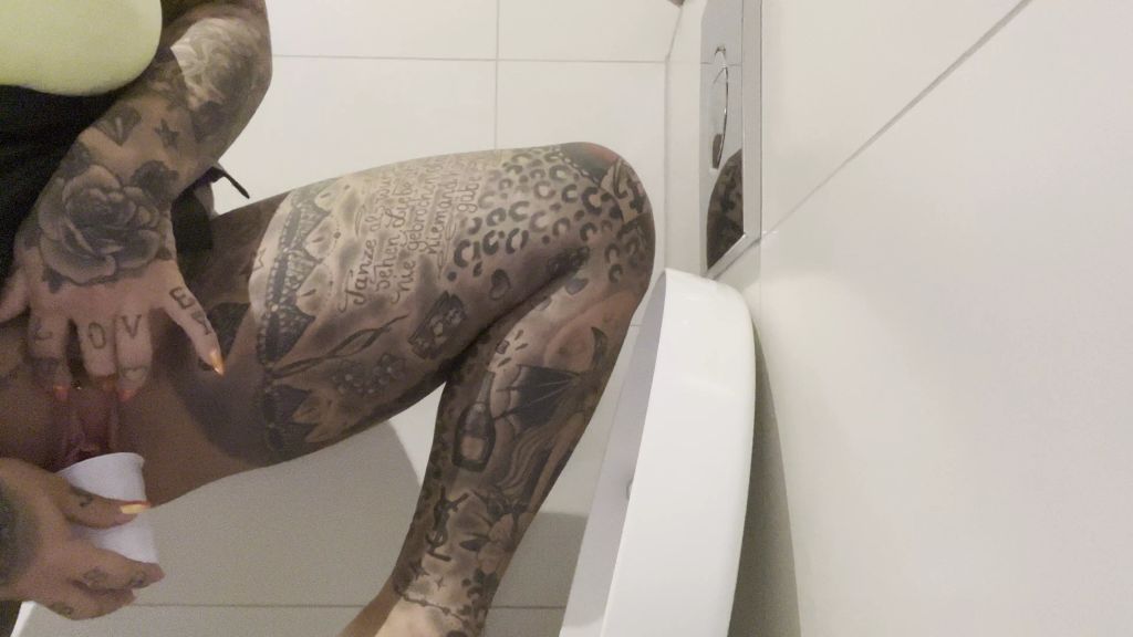 sexy foto nr. 6 von LIVE BEIM FRAUENARZT SCHWANGERSCHAFTSTEST