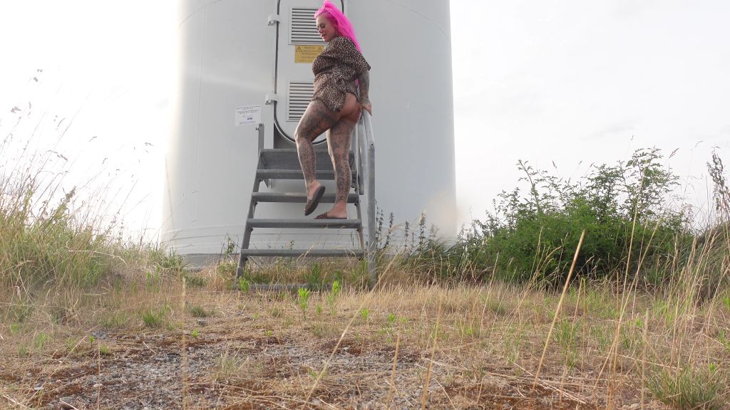 sexy foto nr. 2 von 3 TAGE UNGEWASCHEN I pisst sich am besten und riecht geil
