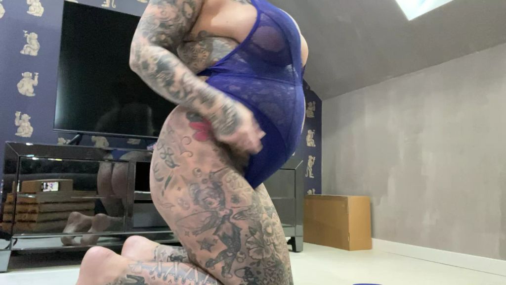 sexy foto nr. 2 von SPRITZT DU MIR GEIL AUF MEINER FETTEN WAMPE