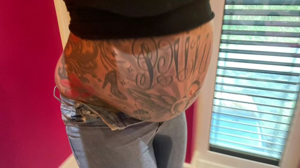 sexy foto nr. 7 von im a work bitch I HCHSCHWANGER BEIM HANDWERKEN EINGEPISST