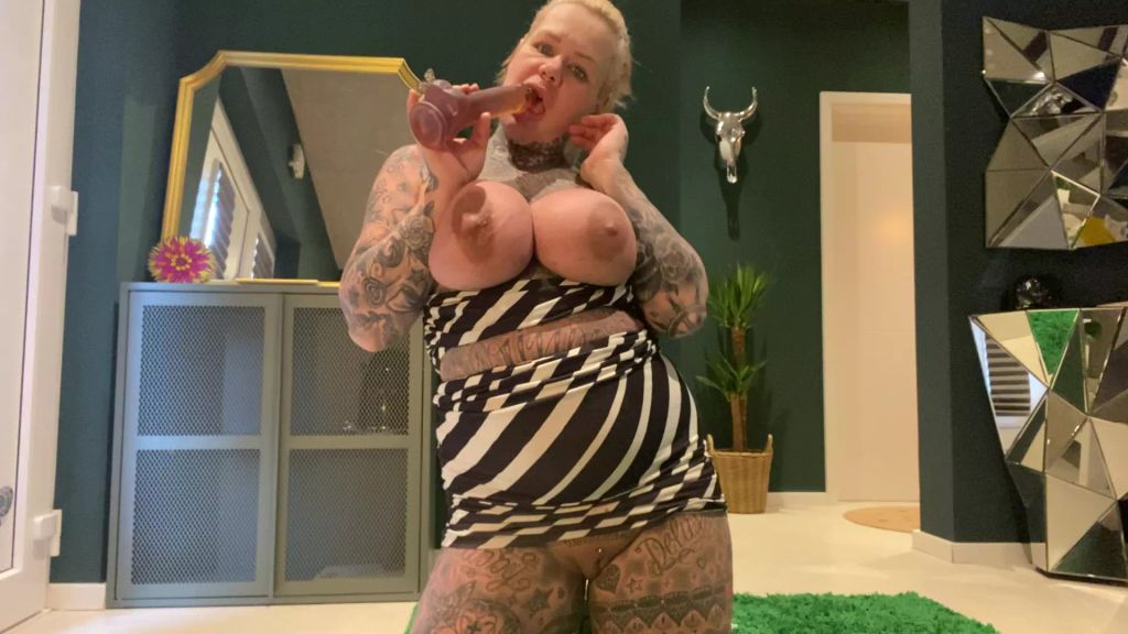 sexy foto nr. 2 von I NEED BOTOX! Hilfe Spritz in meine ungeschminkte fres