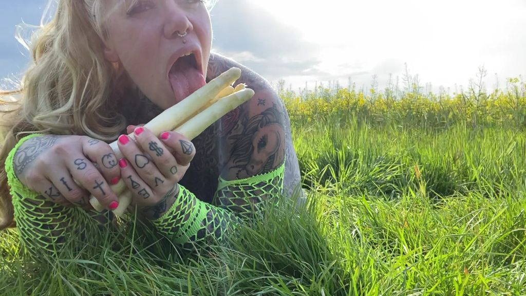 sexy foto nr. 9 von spargel FICK pISS I schön dreckig am stinken