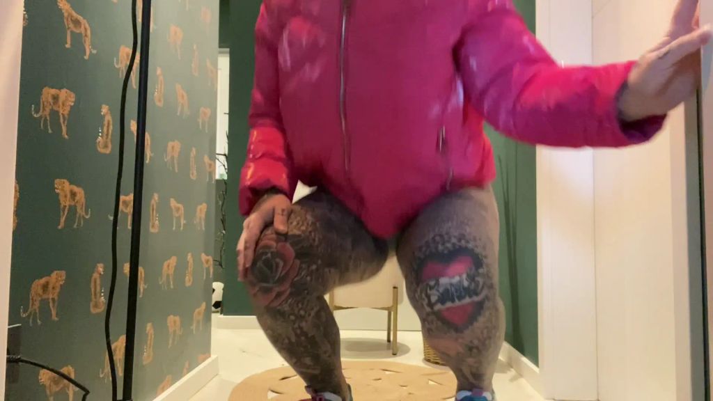 sexy foto nr. 4 von DAUNENJACKEN FICK ESKALATION | Reib mir hart die fotze wund