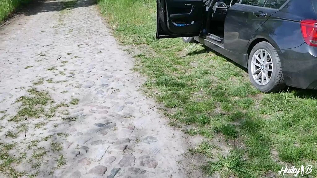 sexy foto nr. 1 von Krass! Jogger betrügt seine Freundin mit mir!