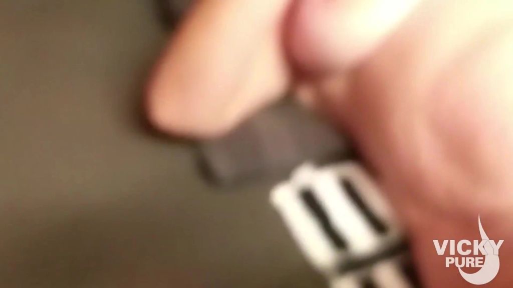 sexy foto nr. 3 von Meine Fotze auf Eis geleckt
