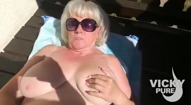 sexy foto nr. 3 von Geiles Sonnenbad