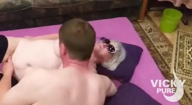 Geil abgeleckt und gefingert
