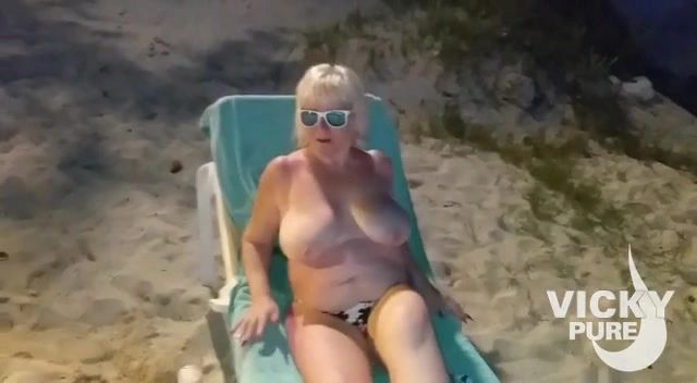 sexy foto nr. 6 von Gleich Hüllenlos am Strand