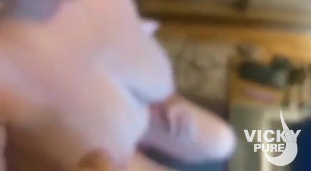 sexy foto nr. 2 von besucher mit webcam show heiß gemacht