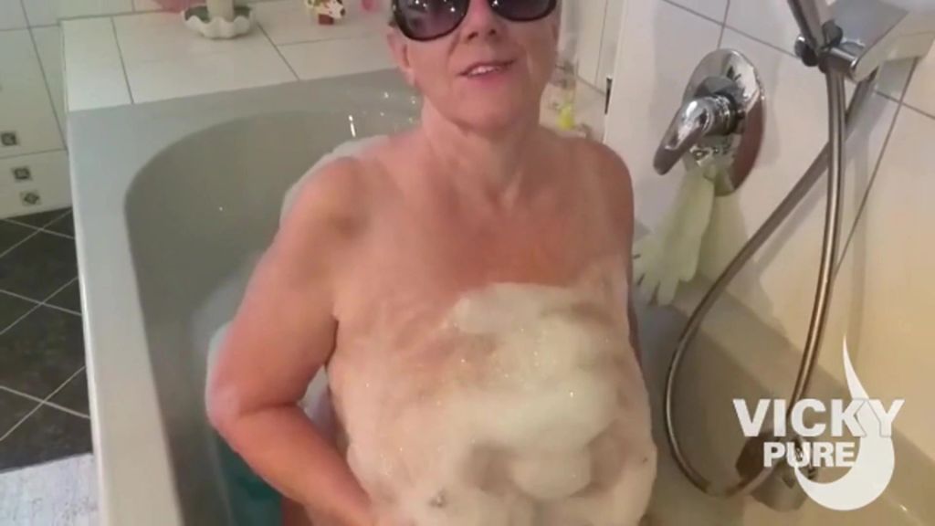 sexy foto nr. 5 von geiler titten schaum