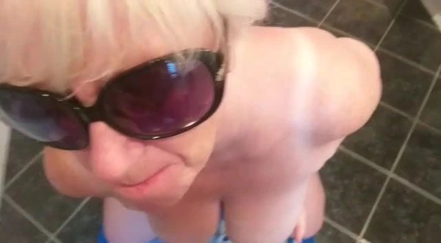 sexy foto nr. 9 von die ganze ladung einfach ins gesicht