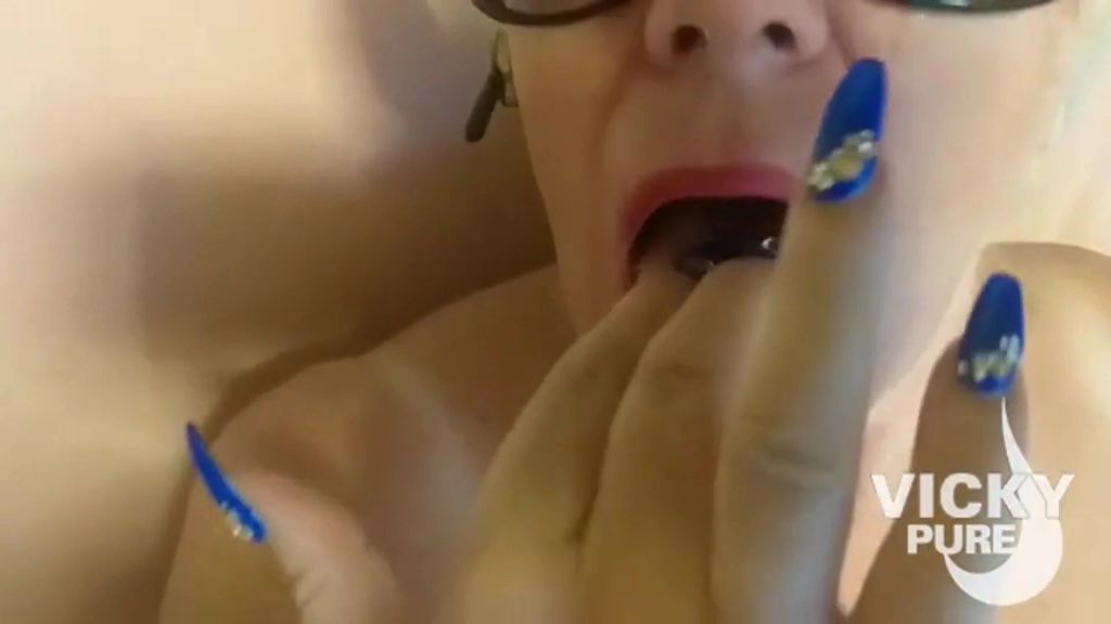 sexy foto nr. 4 von doppelter dildo spass für meine reifen löcher