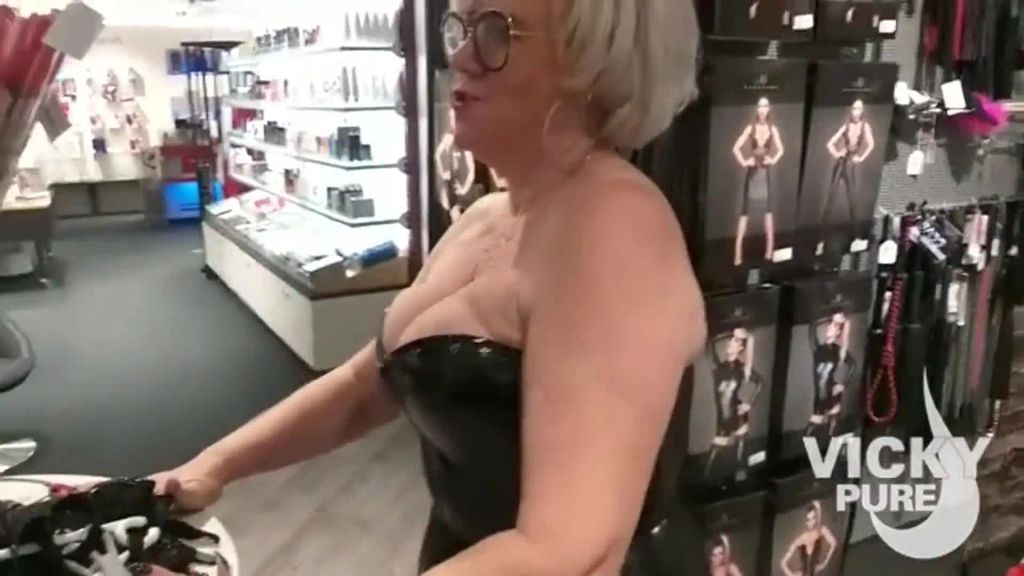 sexy foto nr. 9 von frivol im sexshop