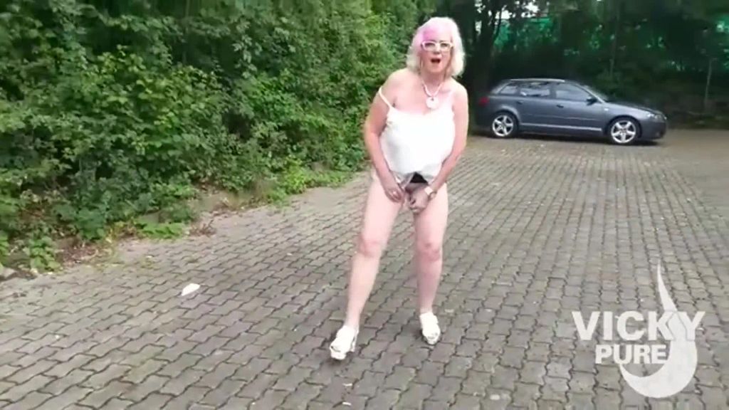 sexy foto nr. 8 von outdoorfun mit liebeskugeln