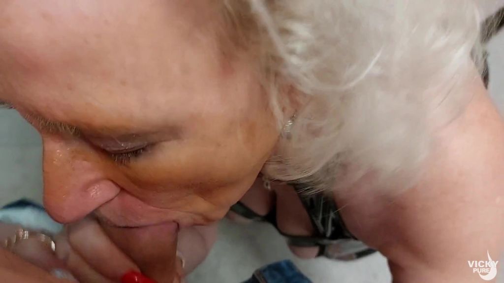 sexy foto nr. 9 von erstmal den prallen userschwanz abmelken
