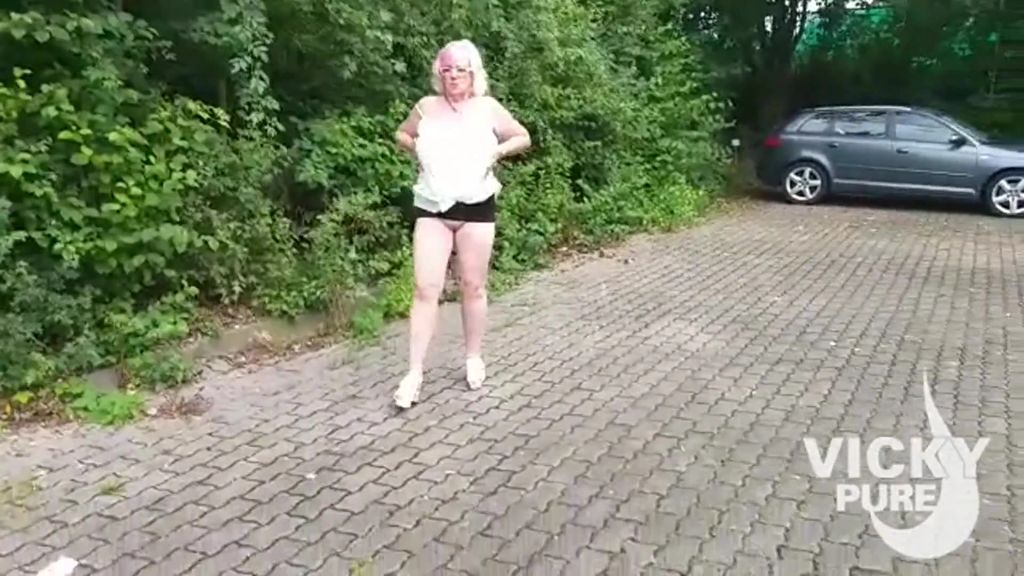 sexy foto nr. 7 von outdoorfun mit liebeskugeln