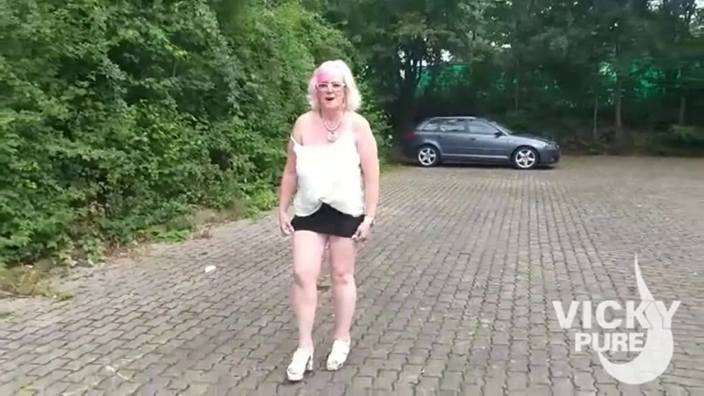 sexy foto nr. 8 von outdoorfun mit liebeskugeln