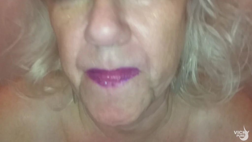 sexy foto nr. 10 von user filmt mich POV beim schwanzlutschen