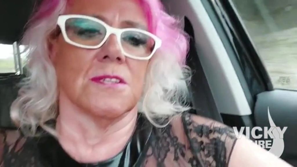 sexy foto nr. 3 von Geil im Verkehr