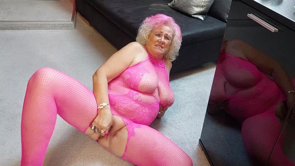sexy foto nr. 9 von Nasse Fotze in Pink mit spritzigen Orgasmus