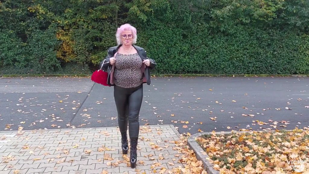 sexy foto nr. 3 von Im Herbst da rascheln die Blätter!!!